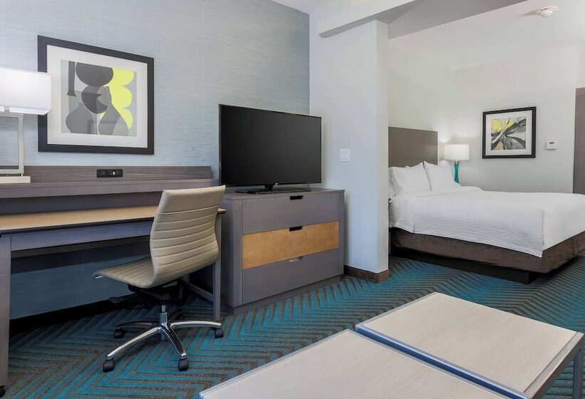 هتل Fairfield Inn & Suites By Marriott Wichita Falls Northwest