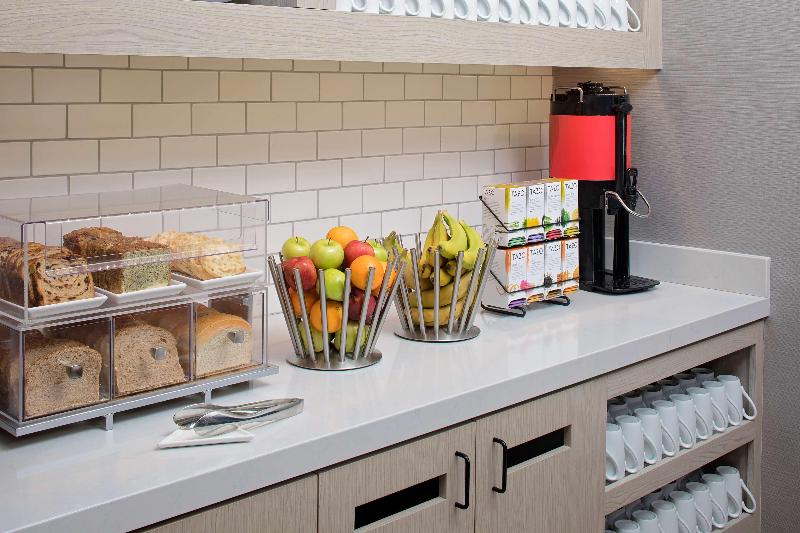 هتل Hyatt House Irvine/john Wayne Airport