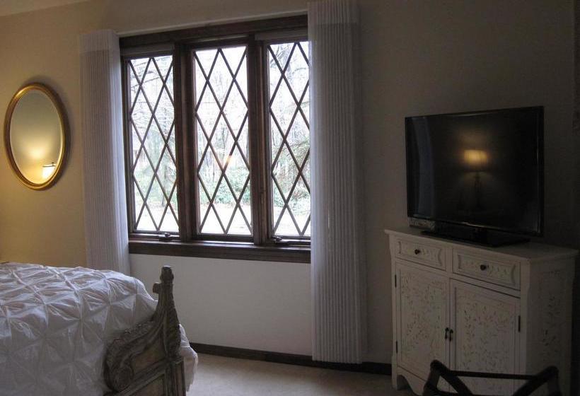 Lancaster Ridge Bed & Breakfast