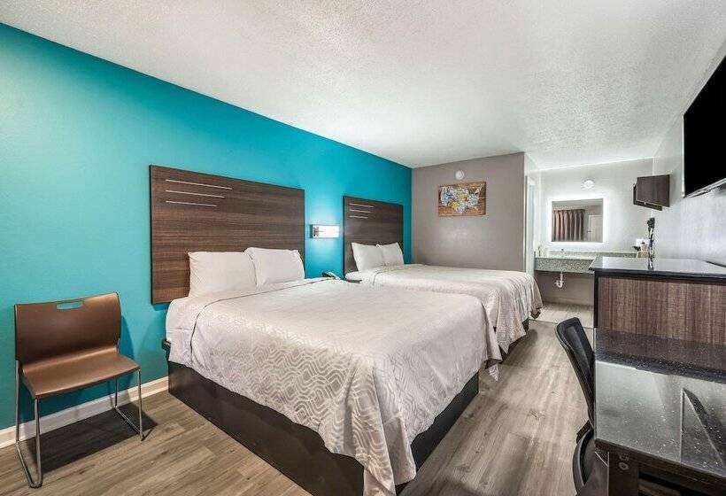 فندق على الطريق Econo Lodge