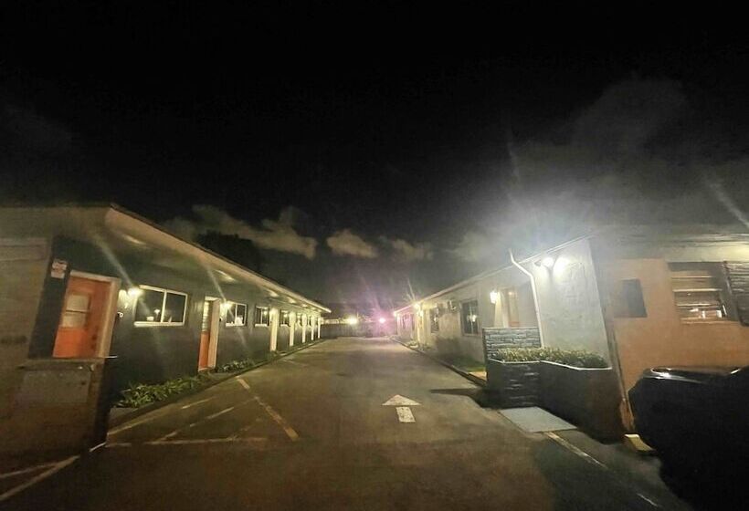 Sunshine Inn Motel