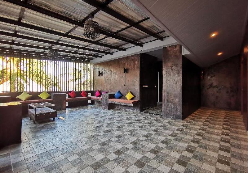 هتل Hi Samui Hostel