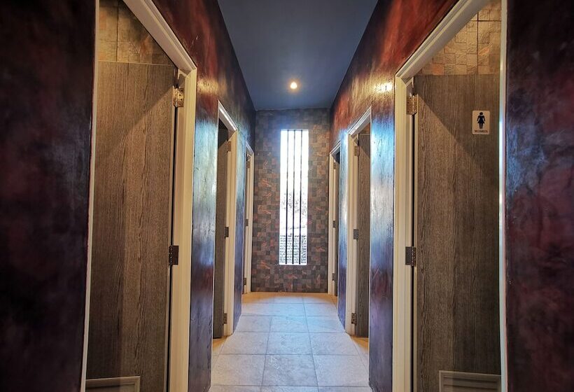 هتل Hi Samui Hostel