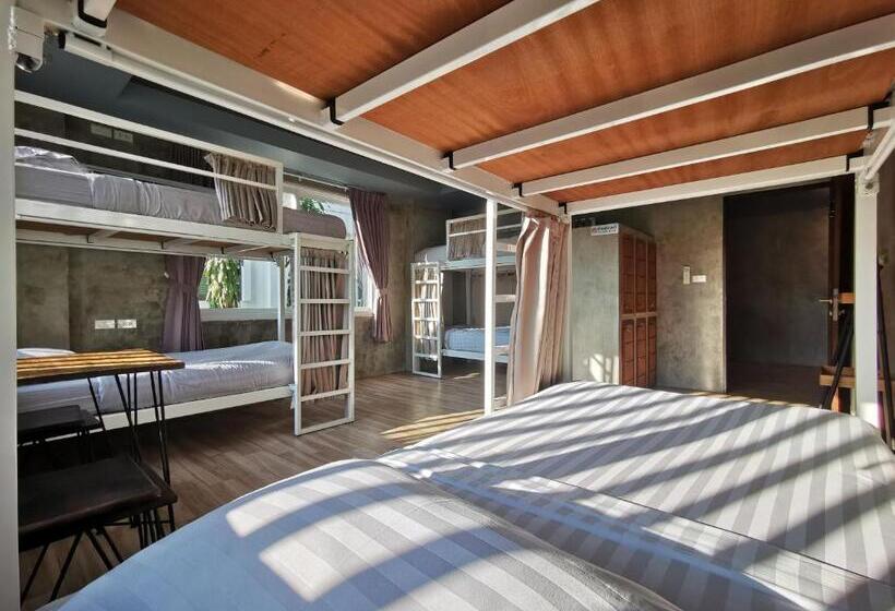 هتل Hi Samui Hostel