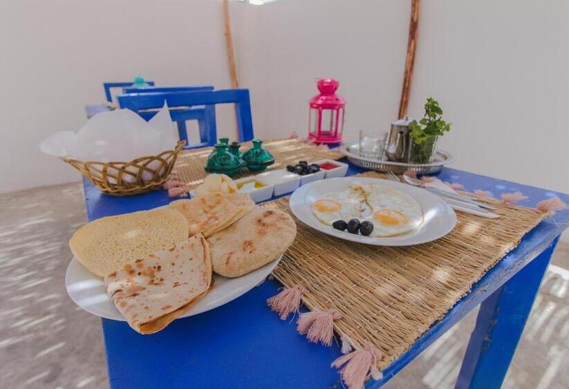 هاستل Auberge Du Marabout