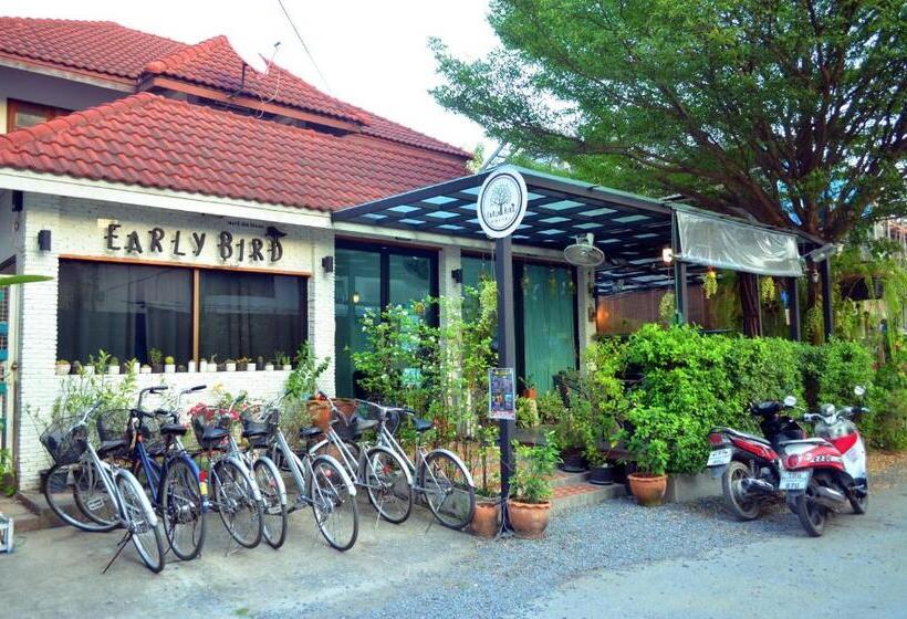 Early Bird Hostel Ayutthaya