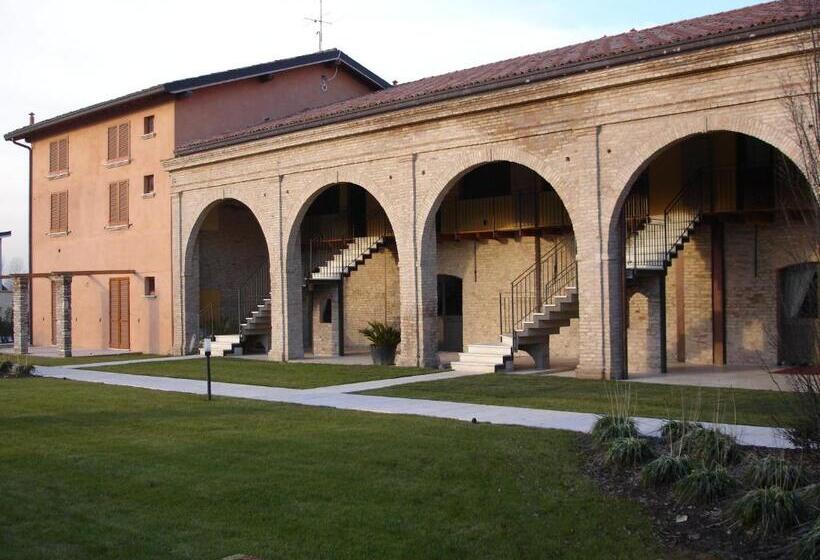 هتل Albergo Villa Francesca Beauty Spa