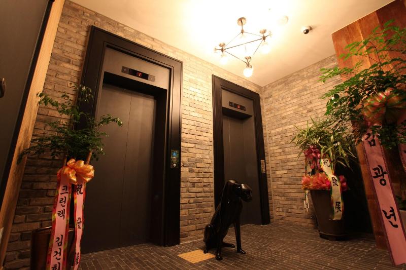 酒店 Banwol