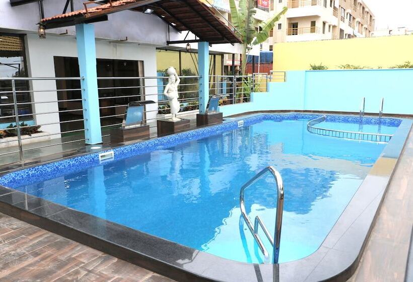 בית מלון כפרי Igatpuri Hills Retreat