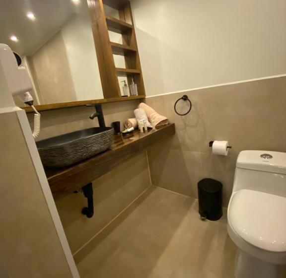 هتل La Petite France