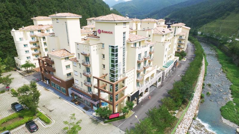 酒店 Ramada Taebaek