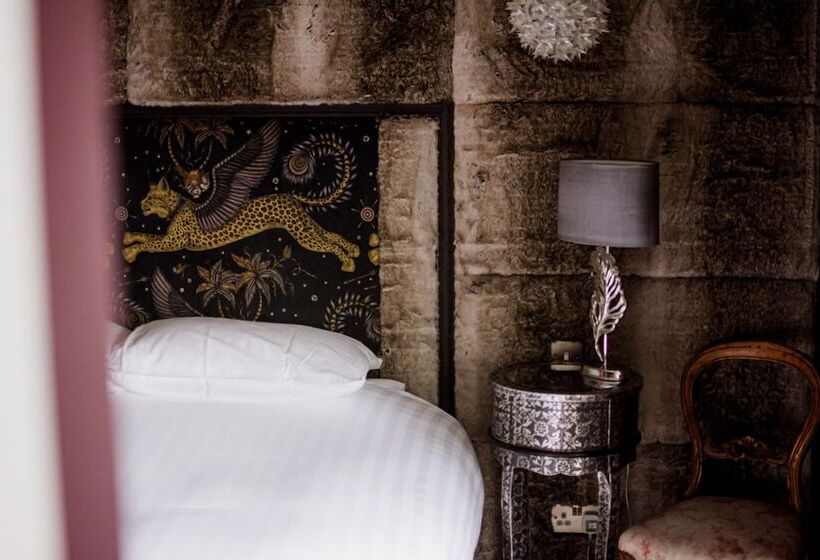 فندق The White Hart