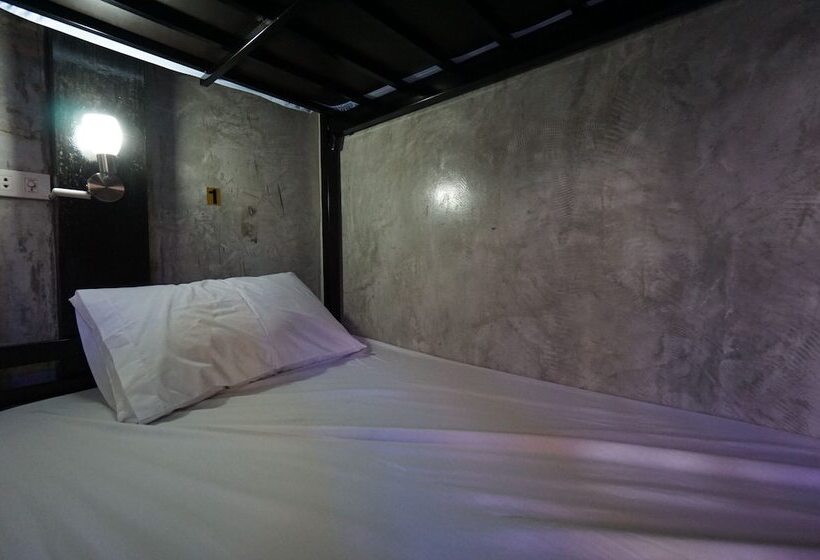 Pk Hostel