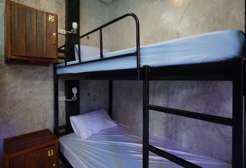 Pk Hostel