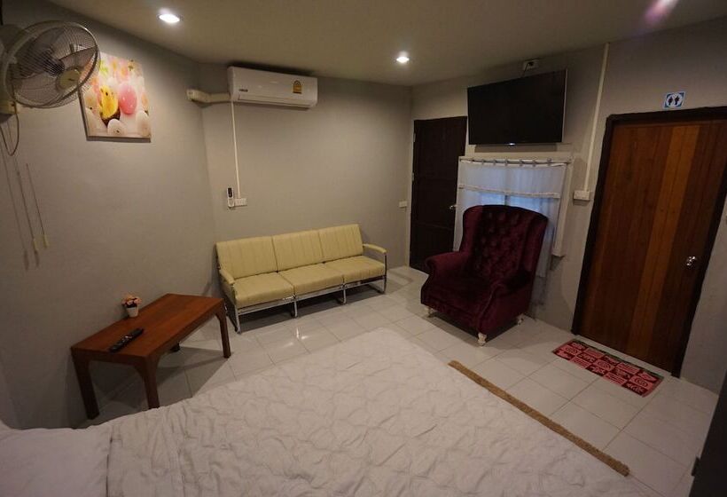 Pk Hostel