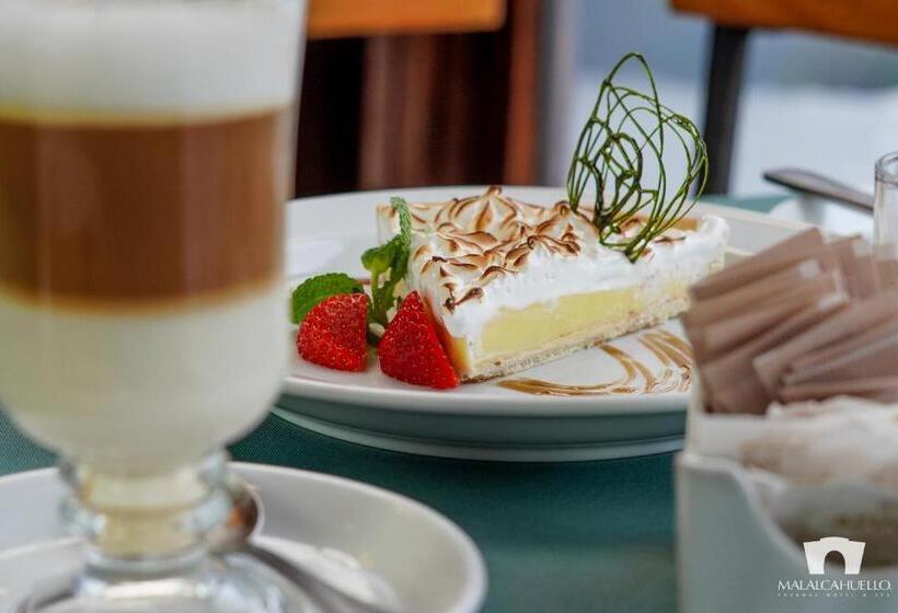 منتجع Malalcahuello Thermal Hotel & Spa