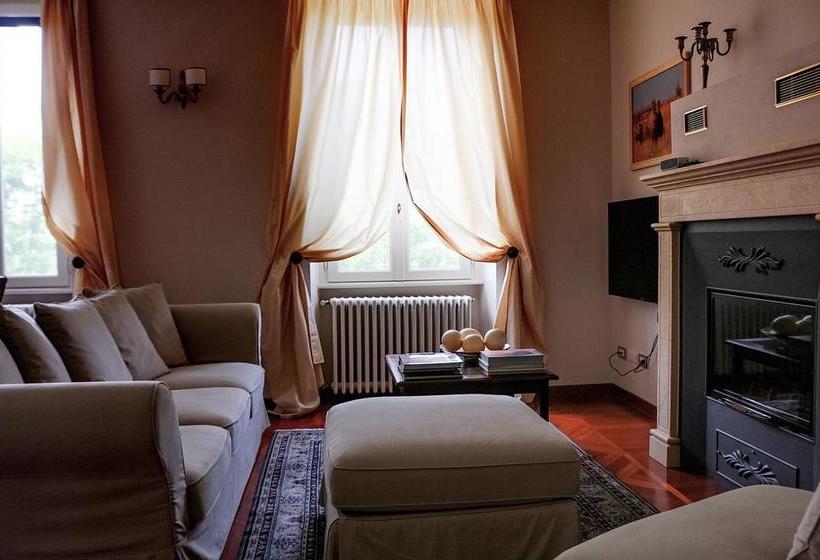 Villa Chiara B&b