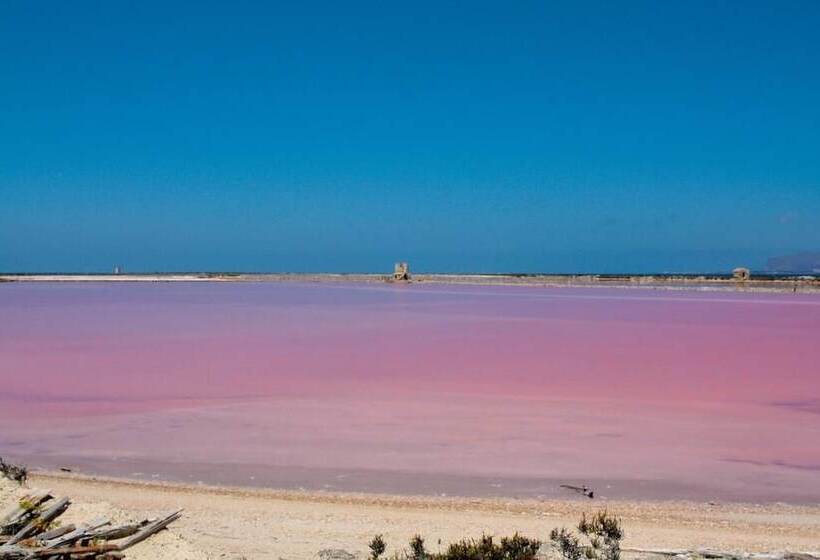 تختخواب و صبحانه Baglio Il Giovinetto