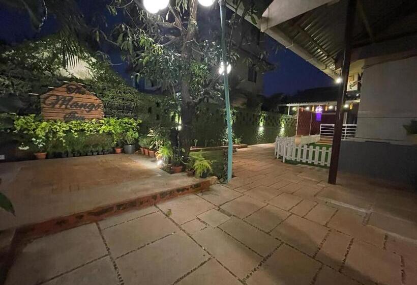 مبيت وإفطار The Mango Inn