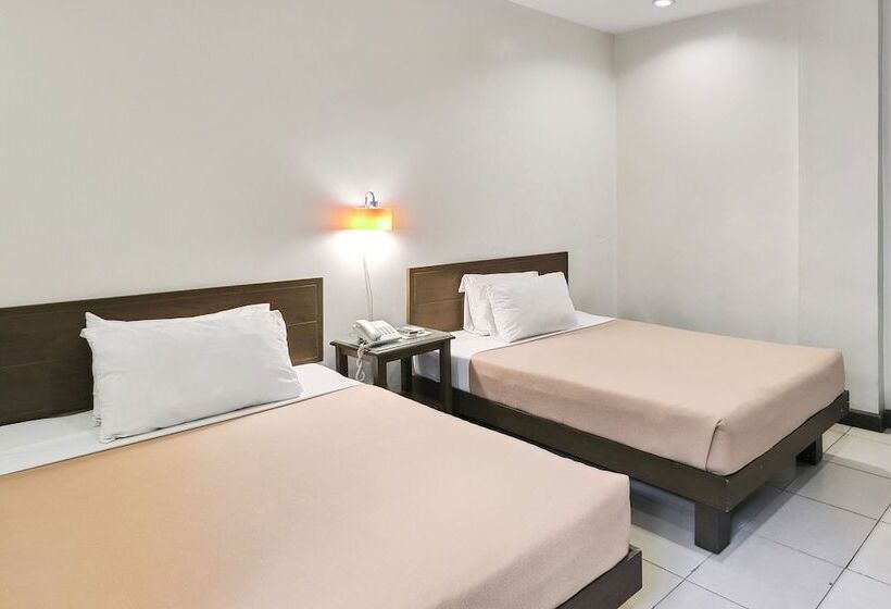 هتل Governor Forbes Inn Manila City Center