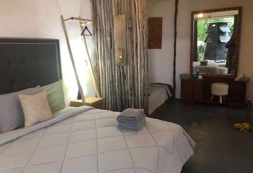 هتل Radio Tulum