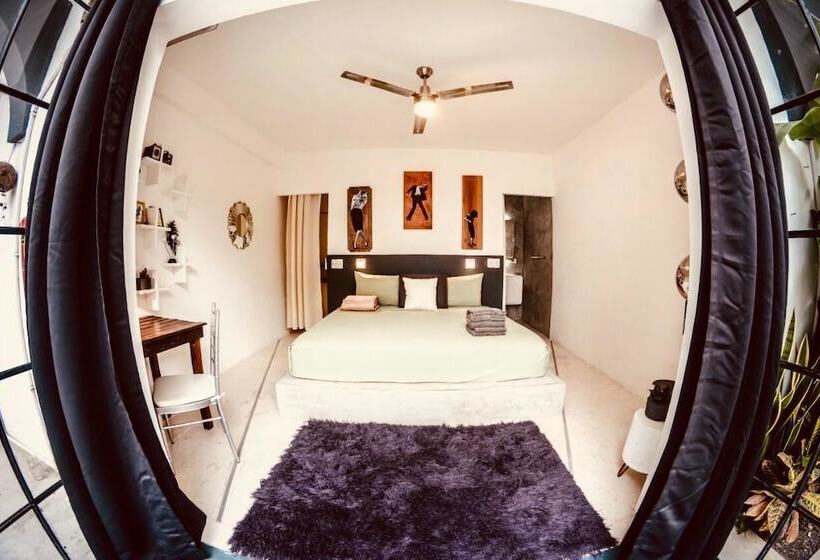 هتل Radio Tulum