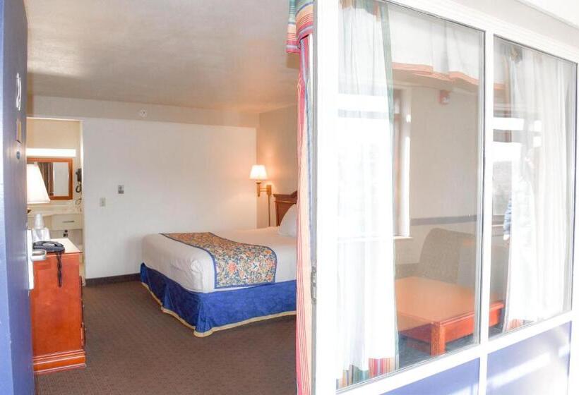 מוטל Attleboro Motor Inn