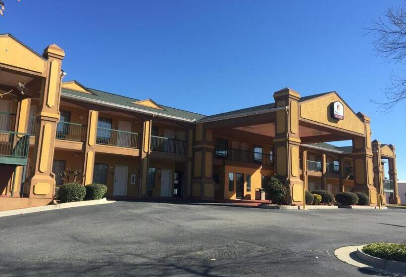 Мотель Peach State Inn & Suites