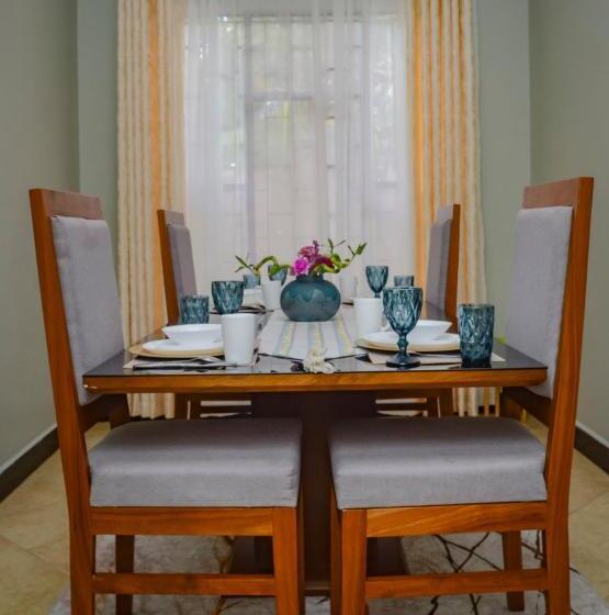 تختخواب و صبحانه Jadea Residence
