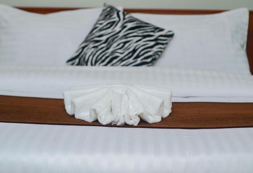 تختخواب و صبحانه Jadea Residence