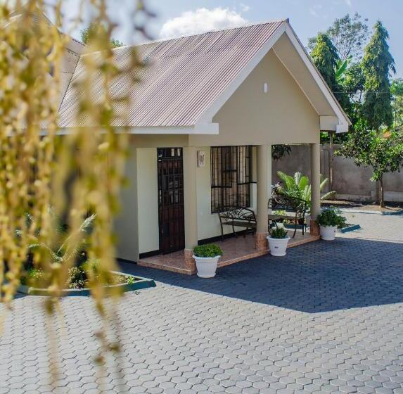 تختخواب و صبحانه Jadea Residence