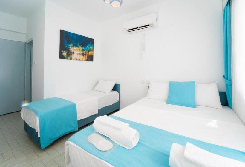 هتل Kemer Royal Beach