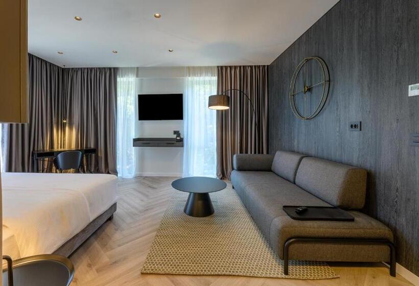 هتل Luna Residence