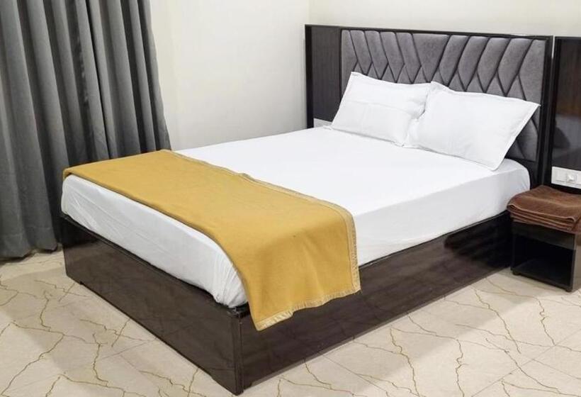 فندق Padma Vista Nellore Near Bus Stop