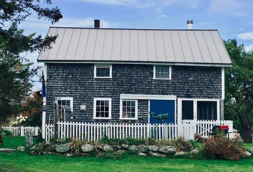 Отель Tapley Farm Charming Barn At Salt Water Farm