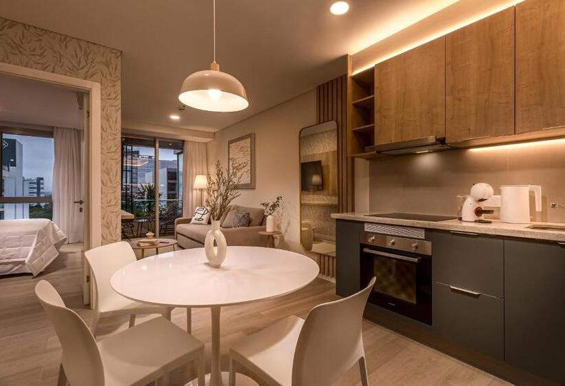 Houze   Stay & Residences By Ava