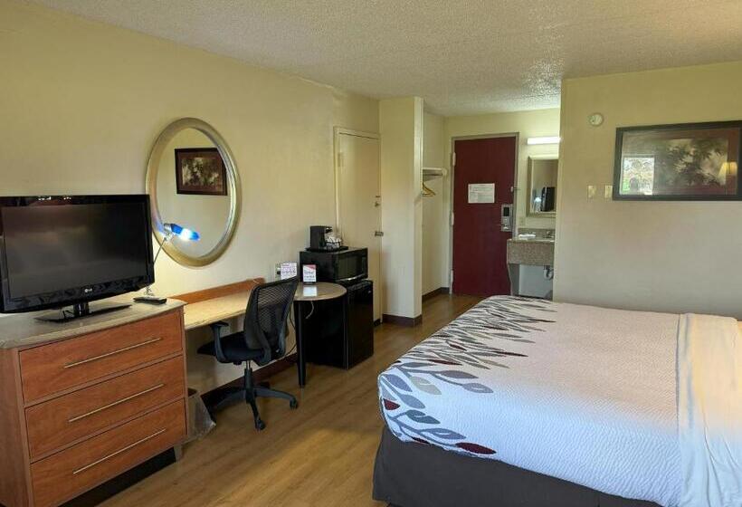 모텔 Sycamore Suites