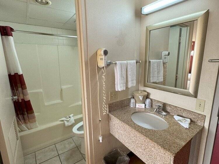 모텔 Sycamore Suites
