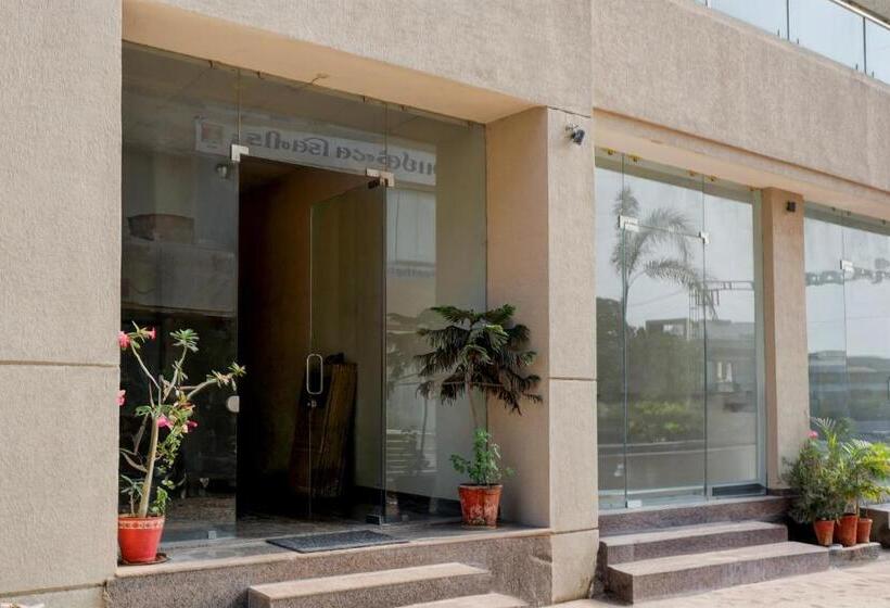 Oyo Hotel Shreeji