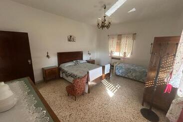 تختخواب و صبحانه Masseria Novelli