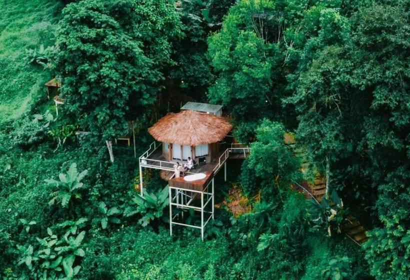 تختخواب و صبحانه สะปัน Riva Camp