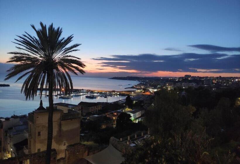 تختخواب و صبحانه Tante Elke Haus