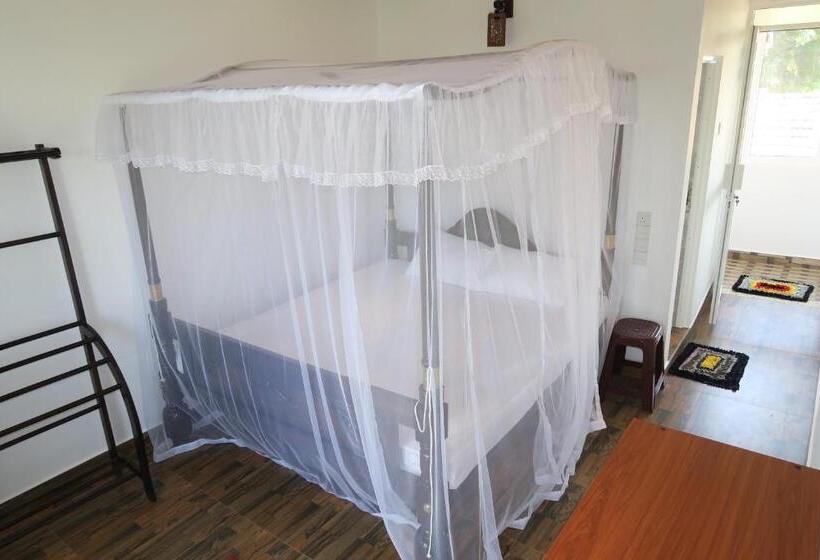 تختخواب و صبحانه Unique Sunrise Inn