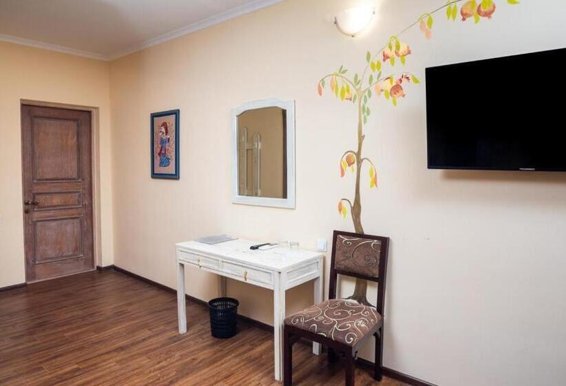 בית מלון כפרי Malika Khorezm