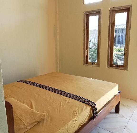 پانسیون D Flores Guest House