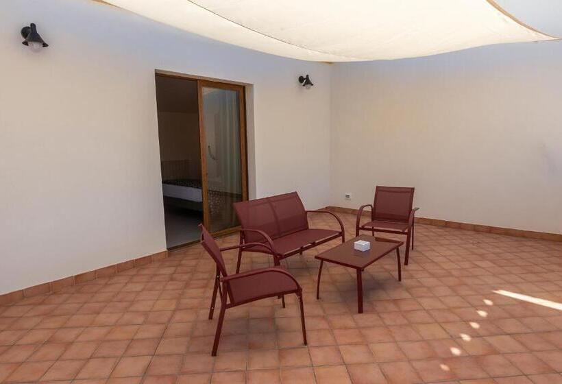 پانسیون Domus Noem   Locazione Turistica