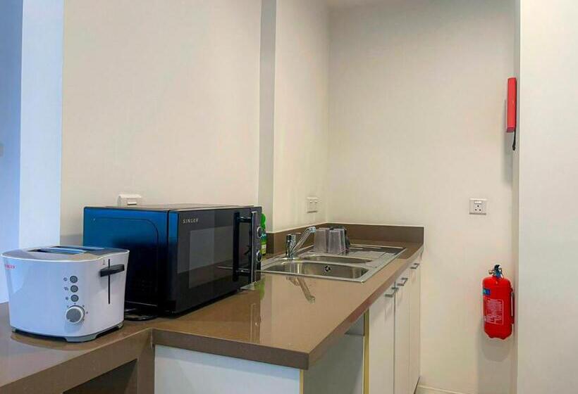 Sea And Mountain Collections