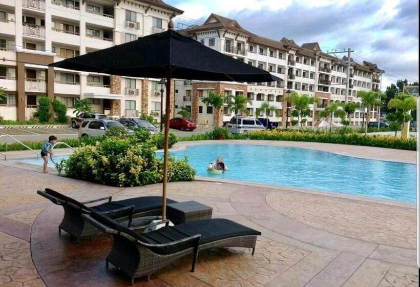 1br Condo Perfect For Couple Stay Free Pool And Wifi