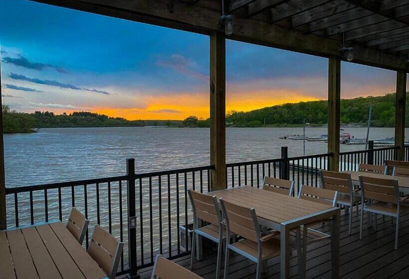 ホテル Thousand Hills State Park Cabins