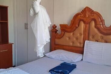 Marigold Motel